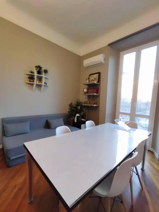 Smart Sarpi Monolocale Apartamento Milão Exterior foto