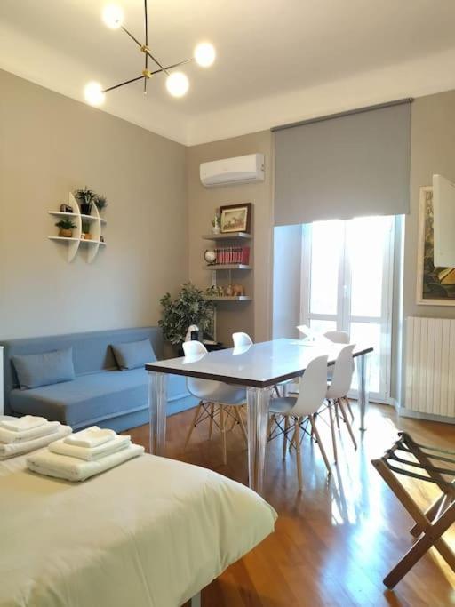 Smart Sarpi Monolocale Apartamento Milão Exterior foto